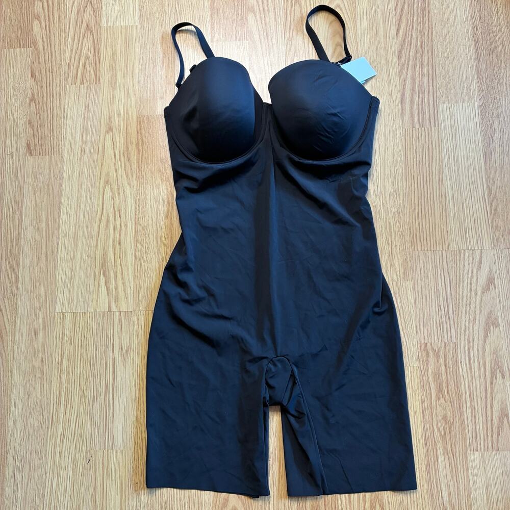 Wacoal Red Carpet Strapless Thigh Shaper Bodysuit